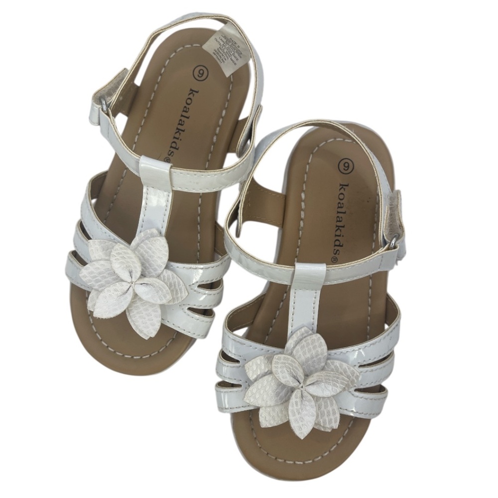 Koala Kids Little Girls White Patten Leather Sandals with Flower Bow Size 9